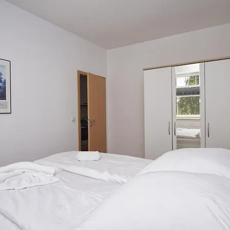 아파트 Bergfrieden Nr 7 Mit Schwimmbad Und Saunanutzung Im Ahoi-erlebnisbad Sellin 괴렌