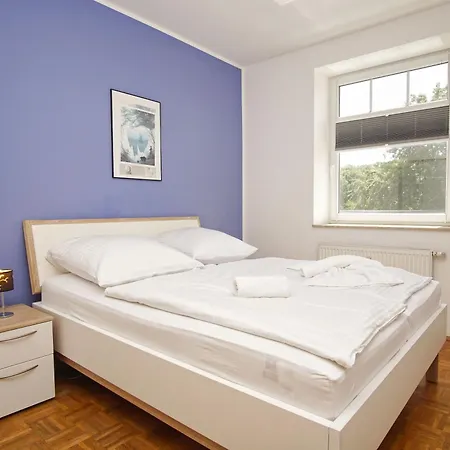 Bergfrieden Nr 7 Mit Schwimmbad Und Saunanutzung Im Ahoi-erlebnisbad Sellin 아파트