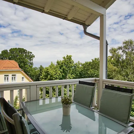 Bergfrieden Nr 7 Mit Schwimmbad Und Saunanutzung Im Ahoi-erlebnisbad Sellin * 괴렌