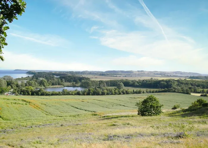 Bergfrieden Nr 7 Mit Schwimmbad Und Saunanutzung Im Ahoi-erlebnisbad Sellin